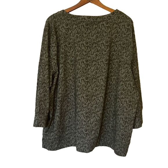 Preswick & Moore Scoop Neck Stretch Shirt - Picture 7 of 7